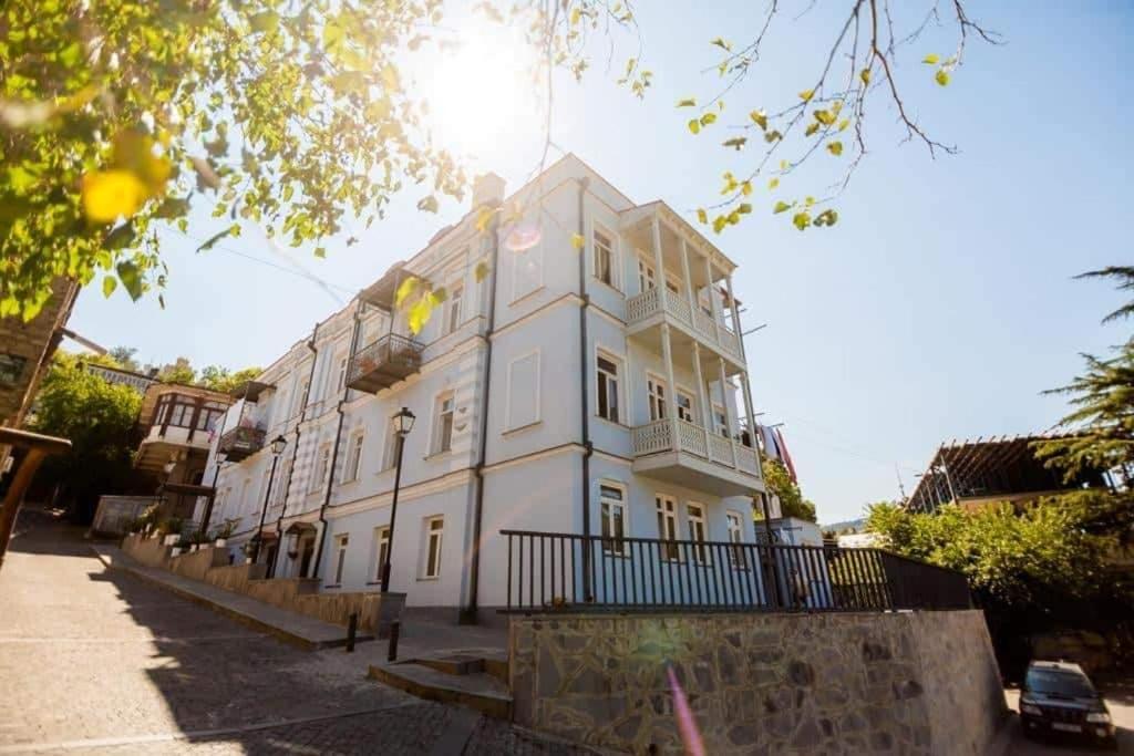 Appartement "Stella Artois"- à Tbilissi Extérieur photo